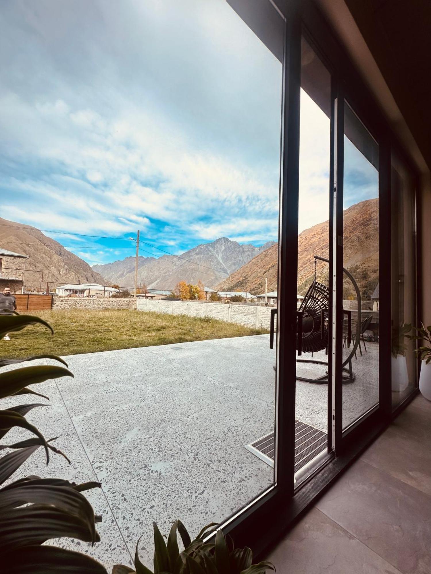 فيلا Alpine Escape Kazbegi المظهر الخارجي الصورة