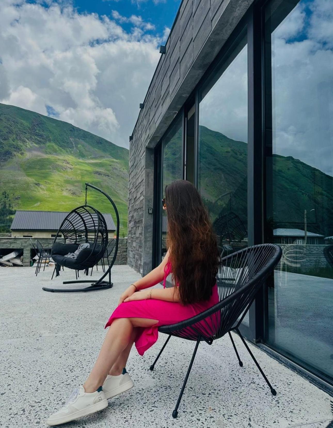 فيلا Alpine Escape Kazbegi المظهر الخارجي الصورة